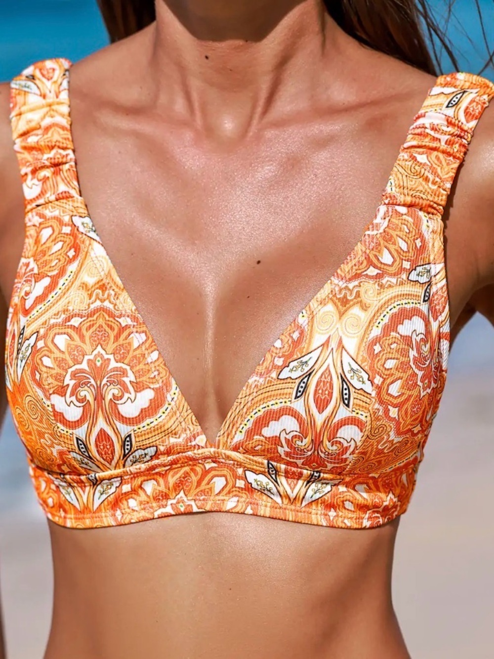Cupshe • NWT Orange paisley Patterned Bikini top - Picture 5 of 6